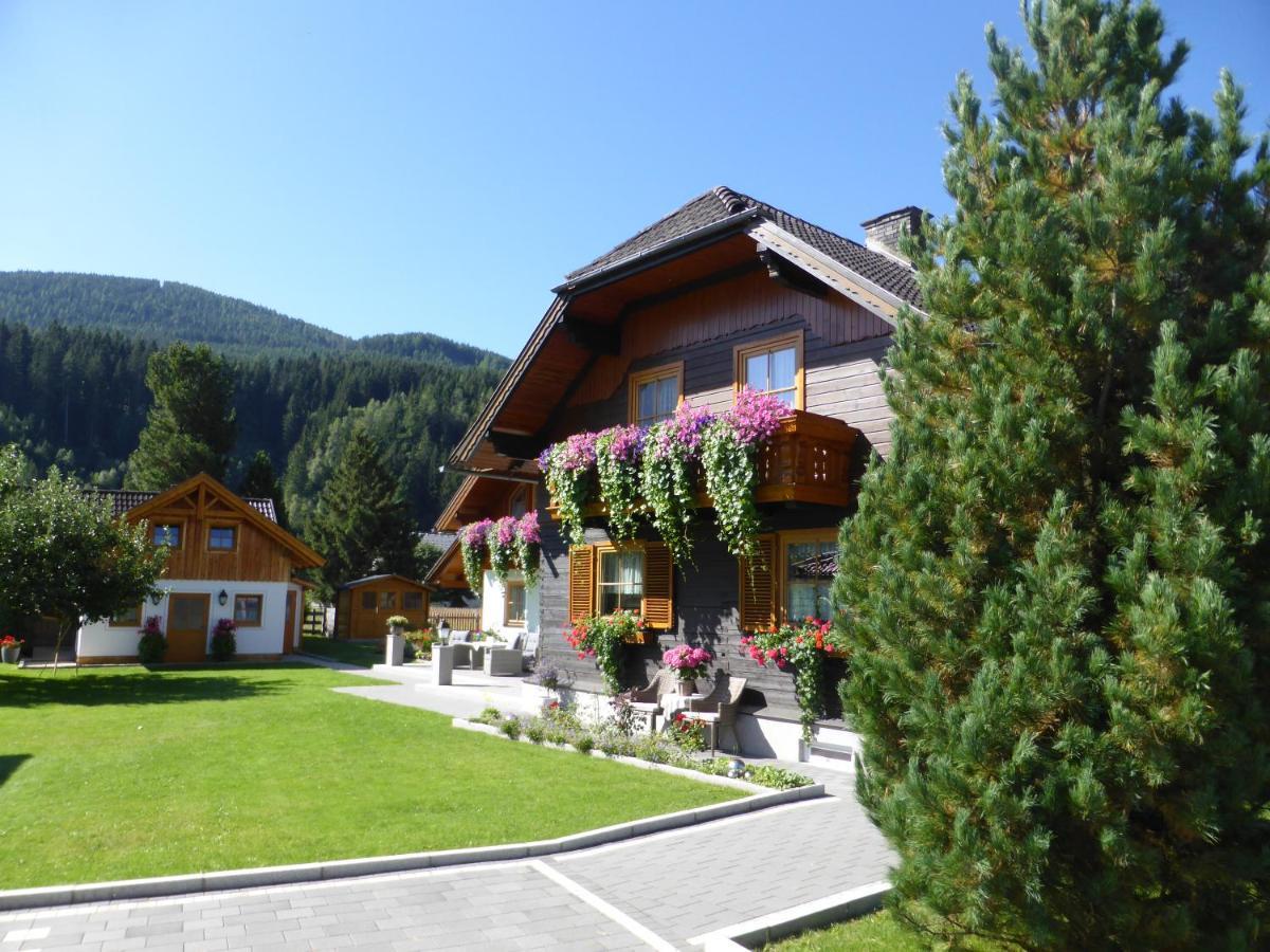 Landhaus Lehner Sankt Michael im Lungau Exterior foto